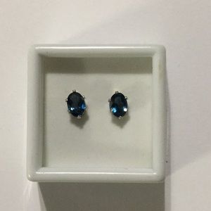 925 London Blue Topaz Earrings 7x5 mm Oval